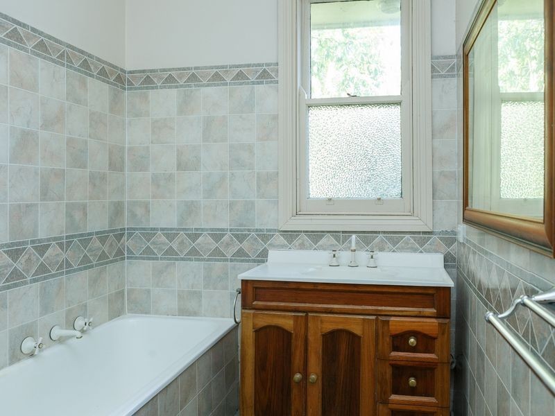 63 Barkly Street, Sale VIC 3850