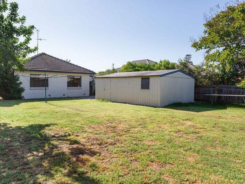 63 Barkly Street, Sale VIC 3850