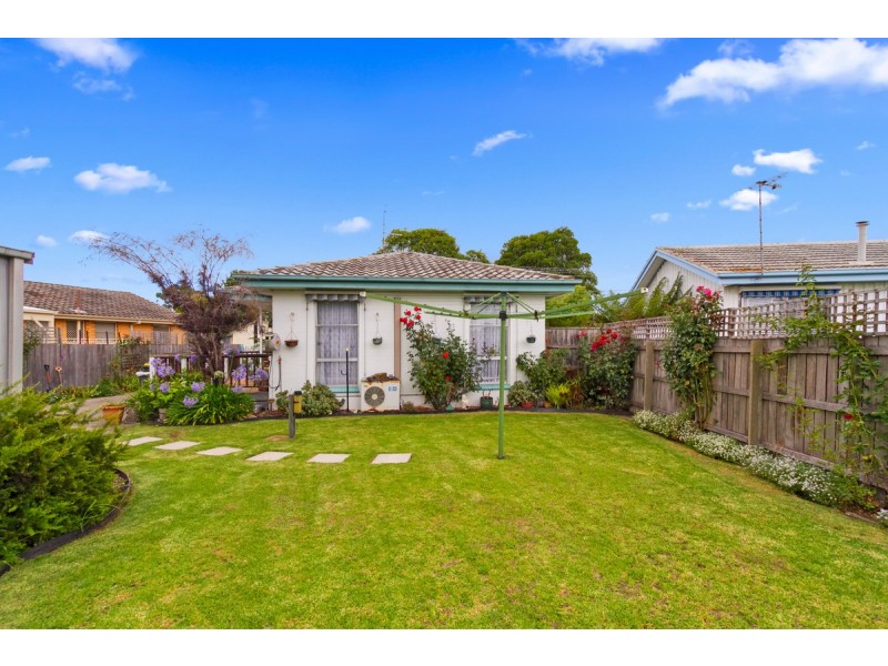 45 Jackson Avenue, Sale VIC 3850