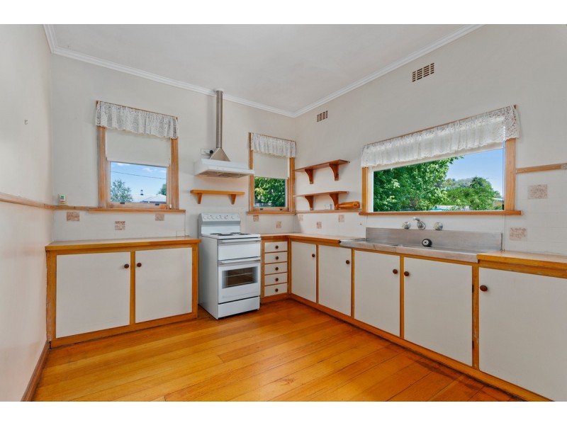 28 Blackburn Street, Stratford VIC 3862