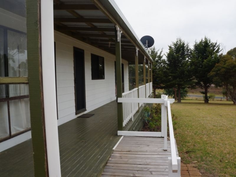 13 Pinetree Court, Seaspray VIC 3851