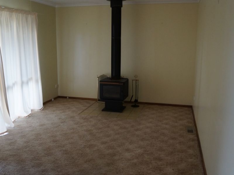 13 Pinetree Court, Seaspray VIC 3851