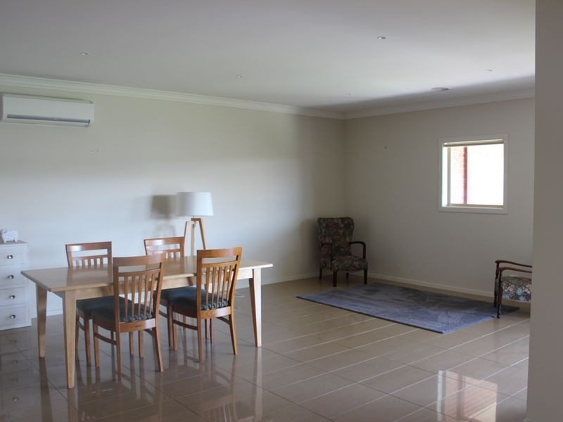 27 Marilyn Way, Sale VIC 3850
