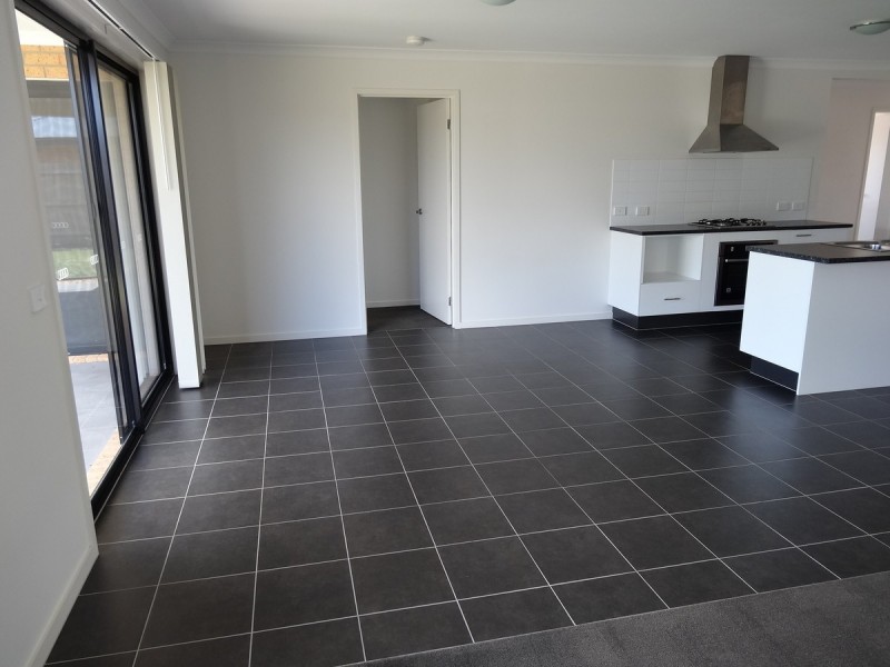49 Woondella Boulevard, Sale VIC 3850