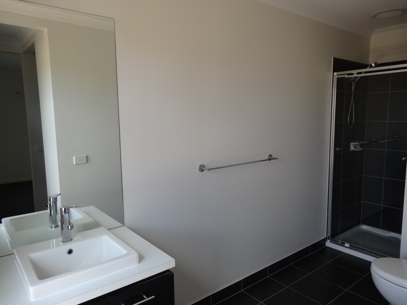 49 Woondella Boulevard, Sale VIC 3850