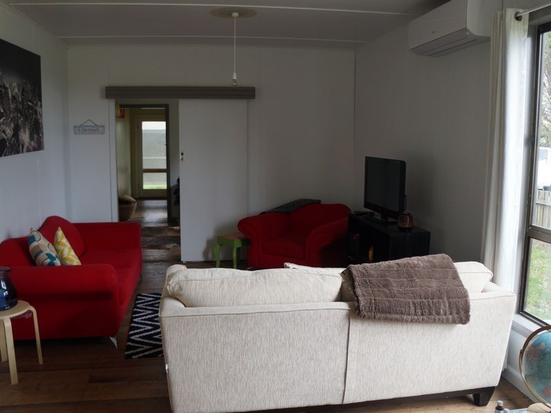 31 Main Road, Seaspray VIC 3851