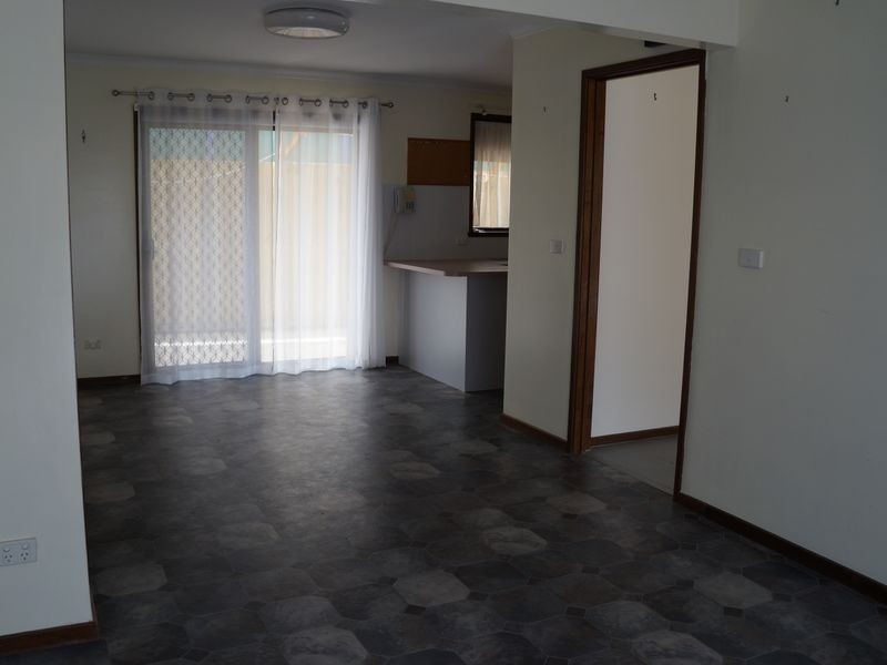 2 Aspect Court, Sale VIC 3850