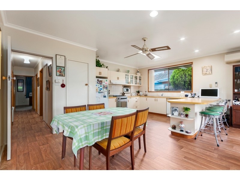 240 Guthridge Parade, Sale VIC 3850