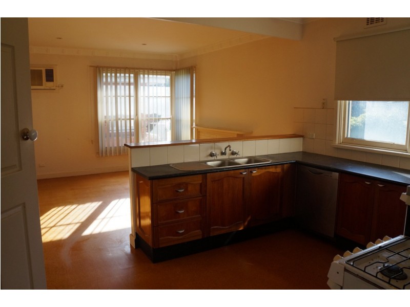 63 Barkly Street, Sale VIC 3850