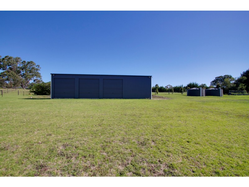 66 William Court, Longford VIC 3851