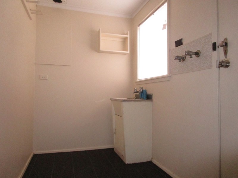 2 Princes Highway, Sale VIC 3850