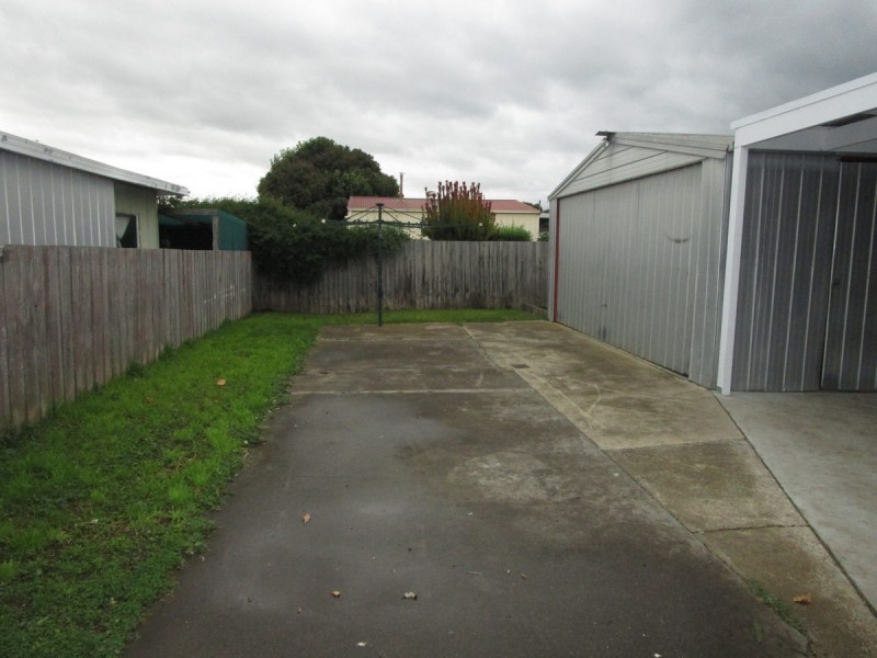 2 Princes Highway, Sale VIC 3850