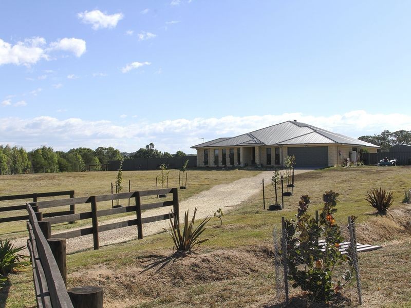 66 Cardice Drive, Stratford VIC 3862