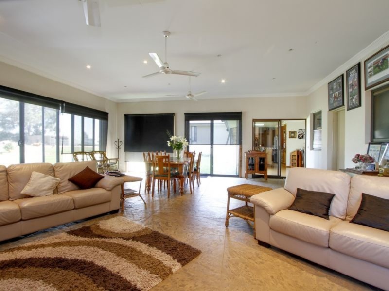 49 Old Princes Highway, Stratford VIC 3862