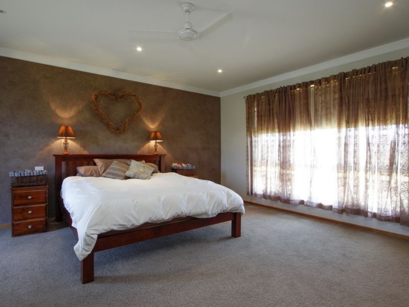 49 Old Princes Highway, Stratford VIC 3862