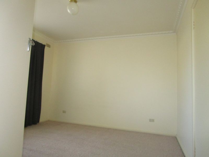 13 Rolland Street, Sale VIC 3850