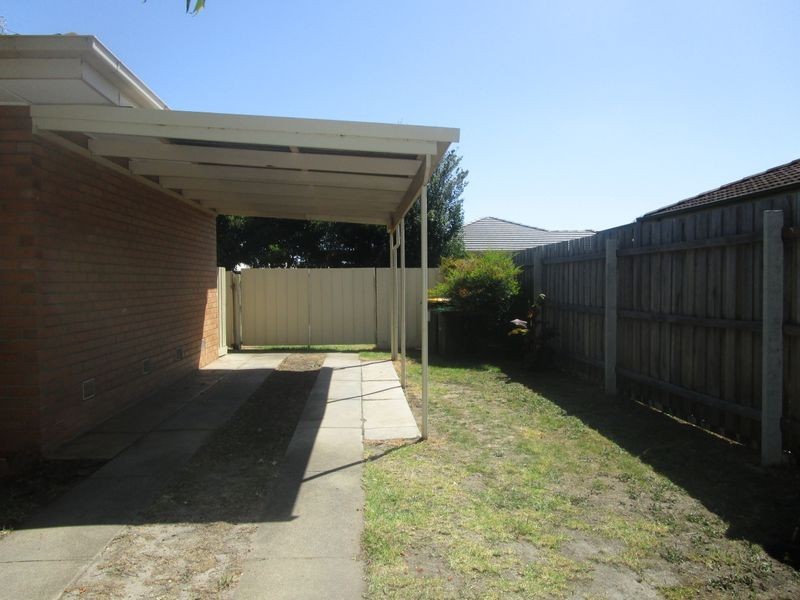 13 Rolland Street, Sale VIC 3850