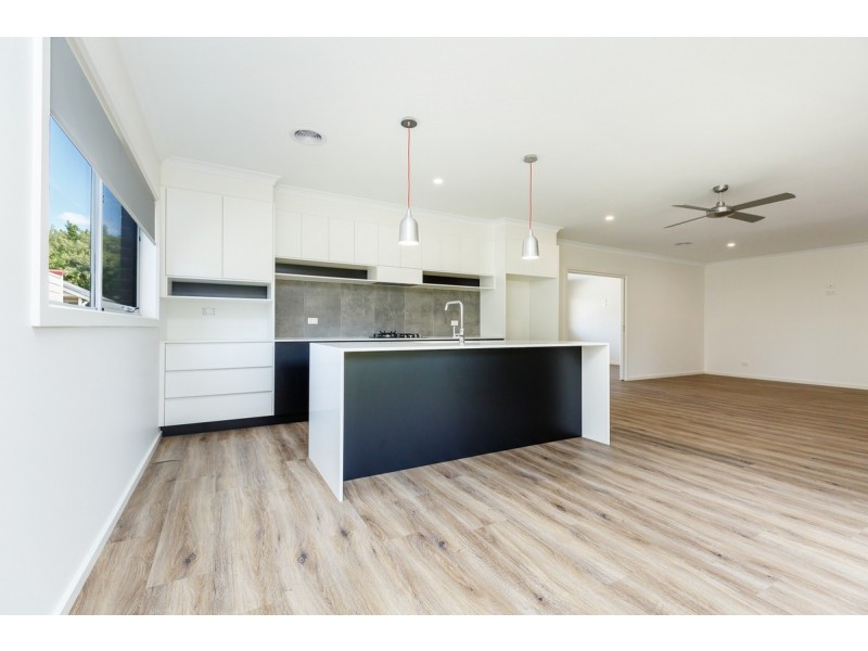 2/65 Fitzroy Street, Sale VIC 3850