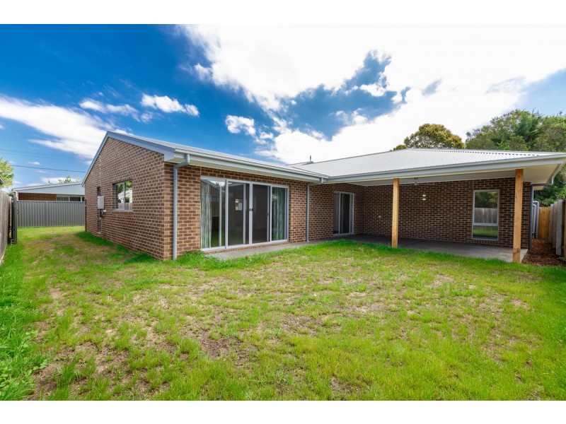 2/65 Fitzroy Street, Sale VIC 3850