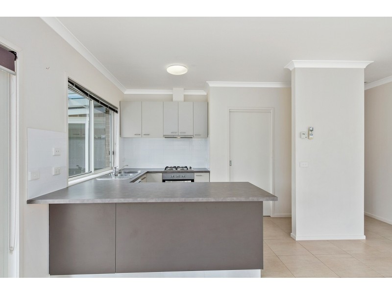 2/112 Marley Street, Sale VIC 3850