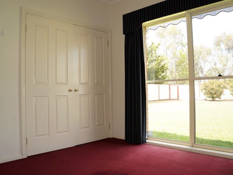 9 Finegan Court, Sale VIC 3850