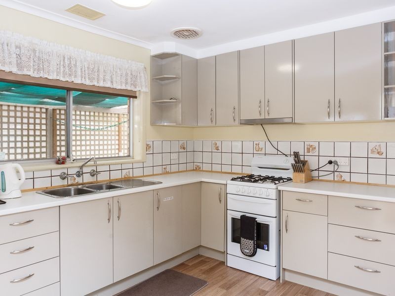 17 Rolland Street, Sale VIC 3850