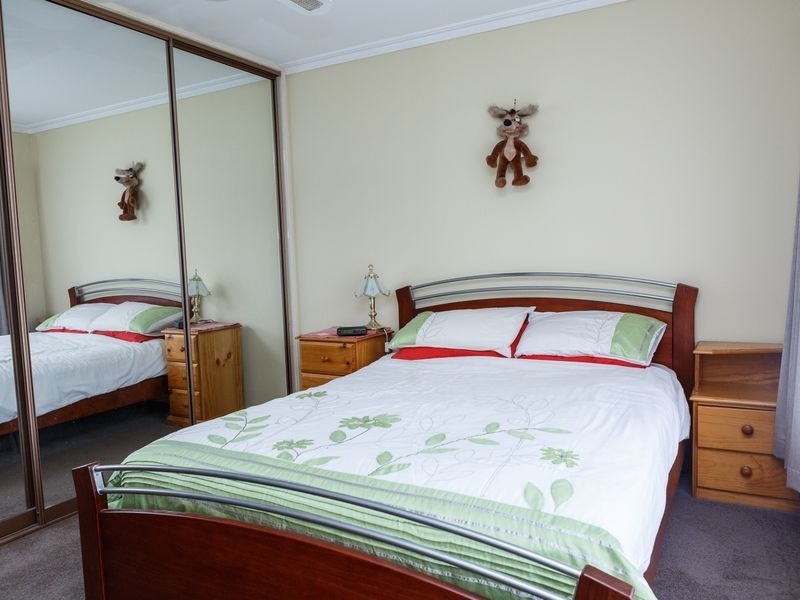 17 Rolland Street, Sale VIC 3850