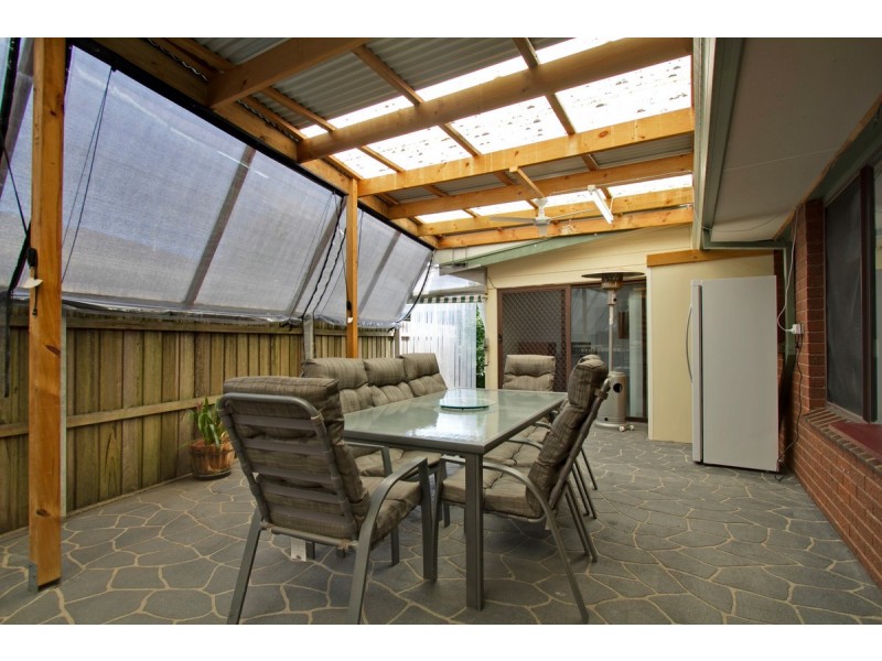 13 Cedar Street, Sale VIC 3850