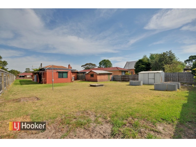15 Jones Street, Stratford VIC 3862