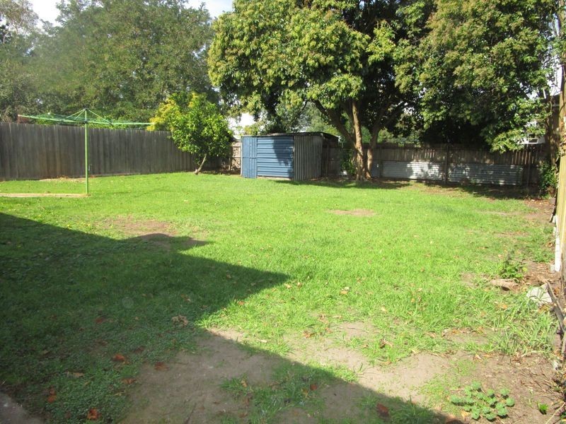 4 Hagenaur Street, Sale VIC 3850