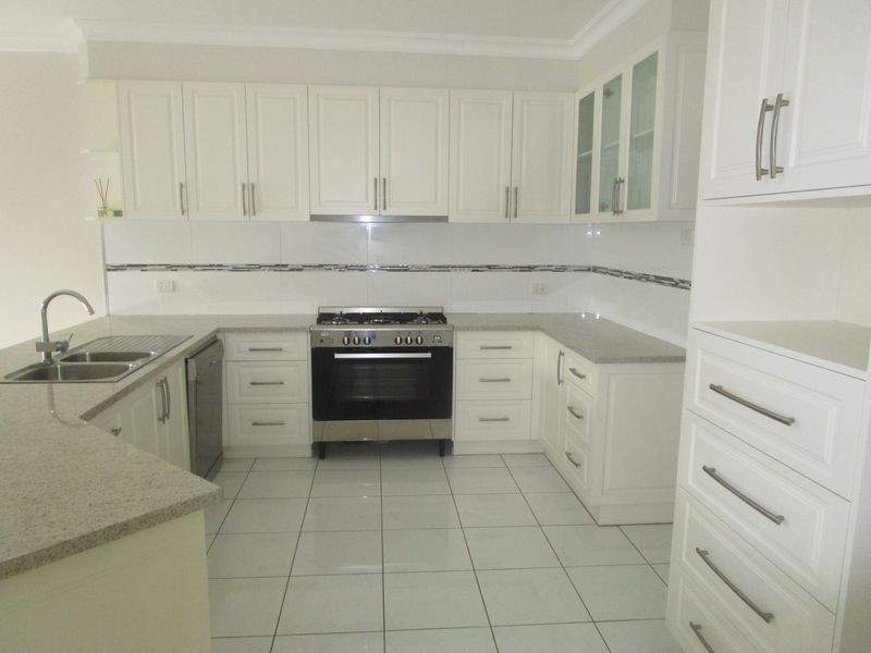 44 Mark Avenue, Sale VIC 3850