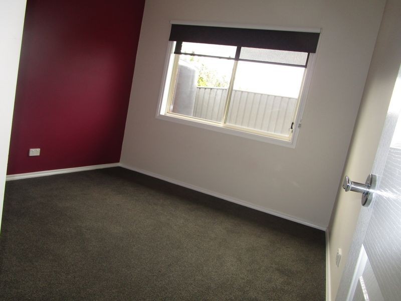 44 Mark Avenue, Sale VIC 3850