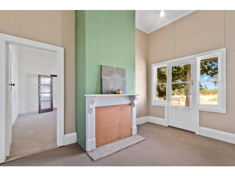 82 Freestone Creek Road, Briagolong VIC 3860