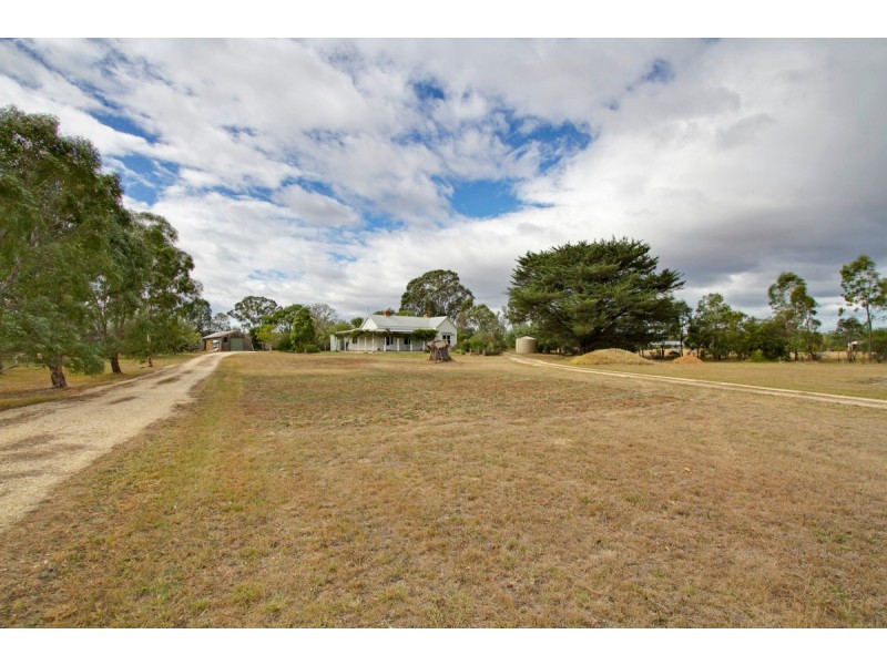 82 Freestone Creek Road, Briagolong VIC 3860
