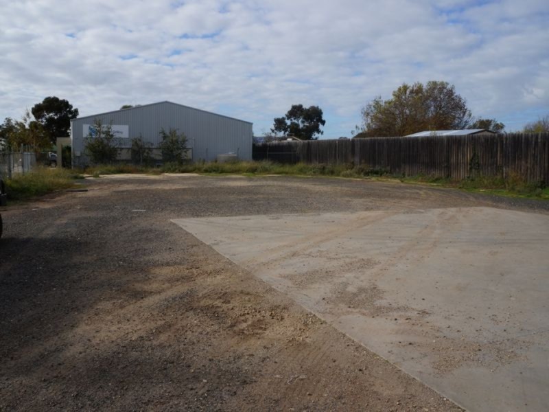 12 St Clair Court, Sale VIC 3850