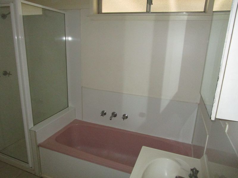 2 Princess Highway, Sale VIC 3850