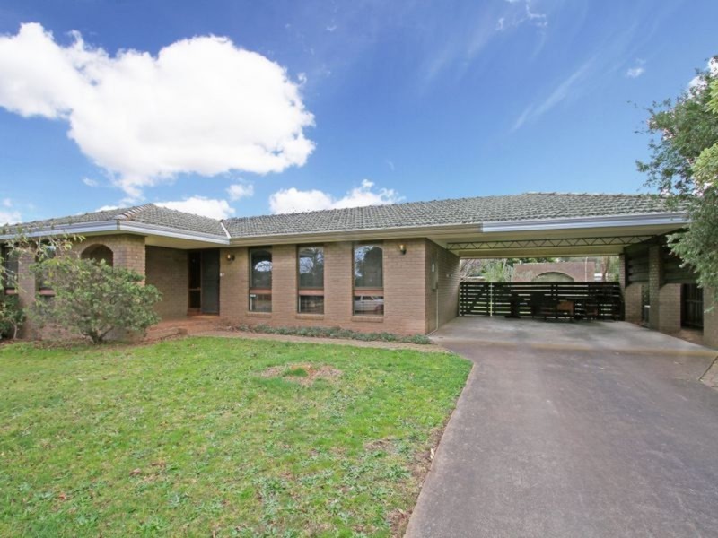 9 Janice Way, Sale VIC 3850