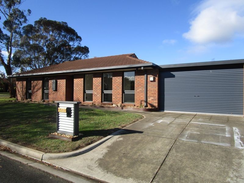 1/8 Ashley Court, Sale VIC 3850