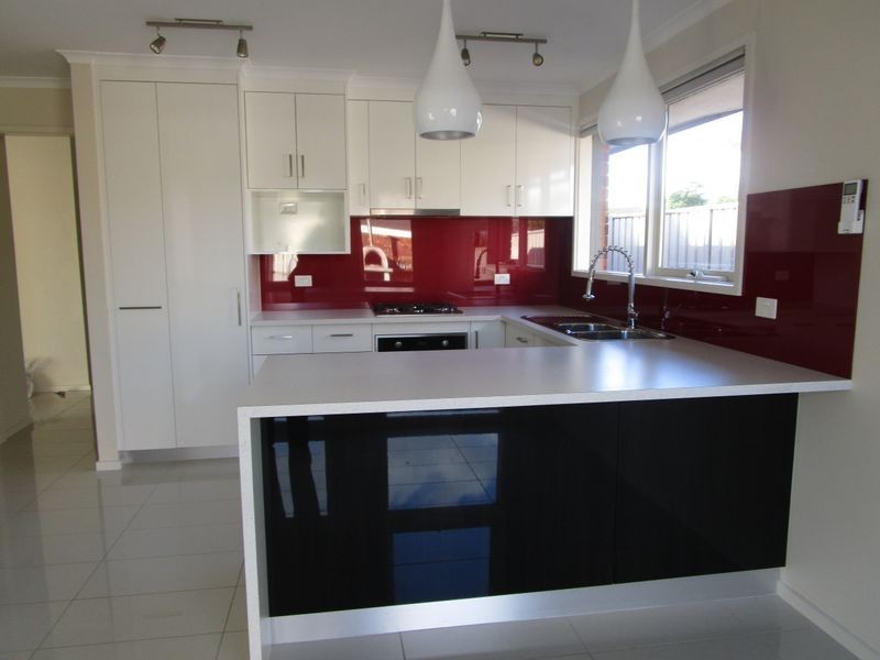 1/8 Ashley Court, Sale VIC 3850