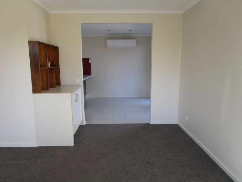 1/8 Ashley Court, Sale VIC 3850