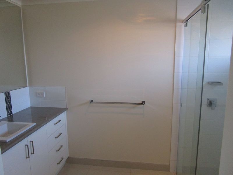 1/8 Ashley Court, Sale VIC 3850