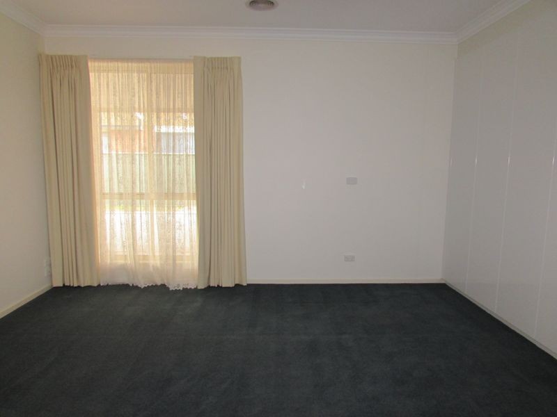 11 Krista Court, Sale VIC 3850