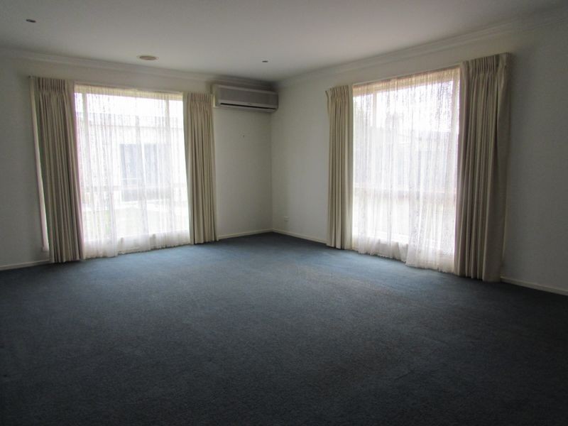 11 Krista Court, Sale VIC 3850