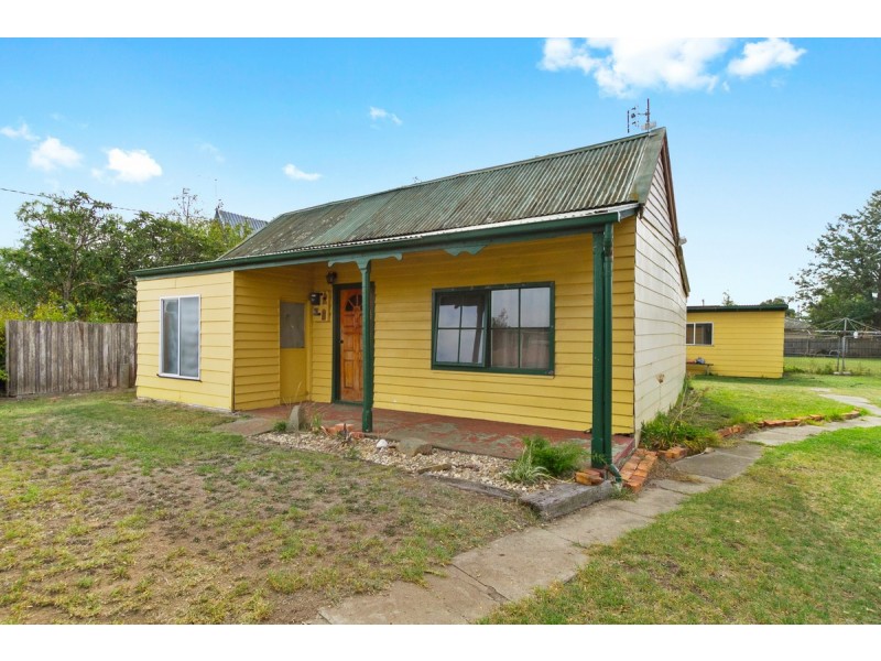 39 Mcmillan Street, Stratford VIC 3862