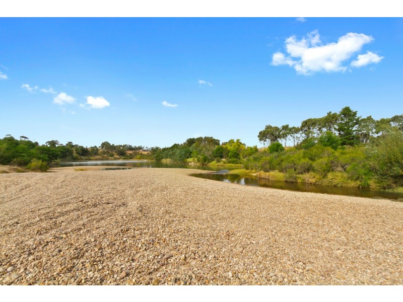 39 Mcmillan Street, Stratford VIC 3862
