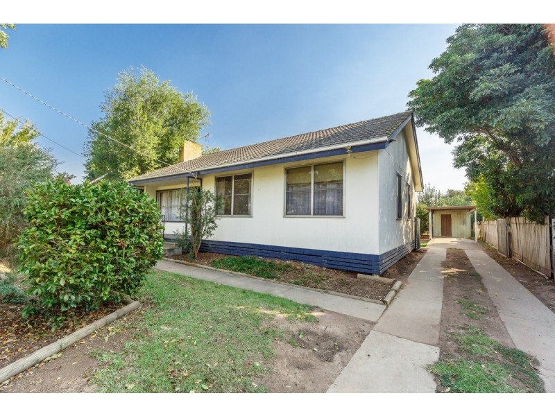 21 Mccole Street, Sale VIC 3850