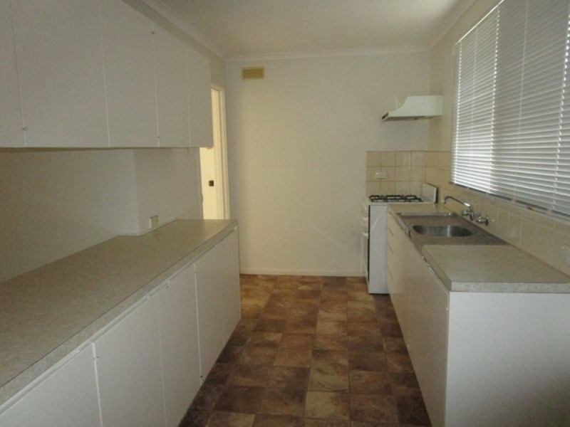 79 Jackson Avenue, Sale VIC 3850