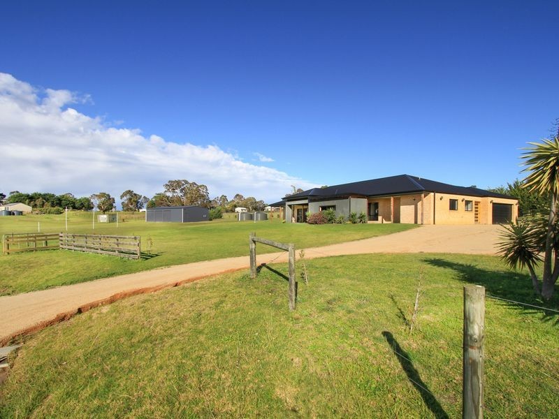 66 Williams Court, Longford VIC 3851