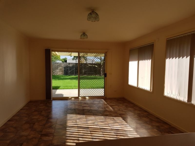 11 Cranswick Crescent, Sale VIC 3850