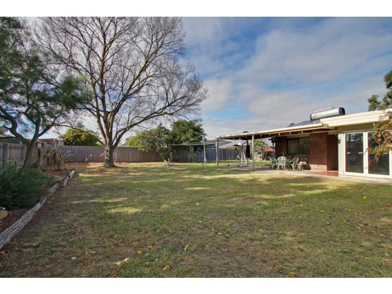 1 Little Street, Stratford VIC 3862